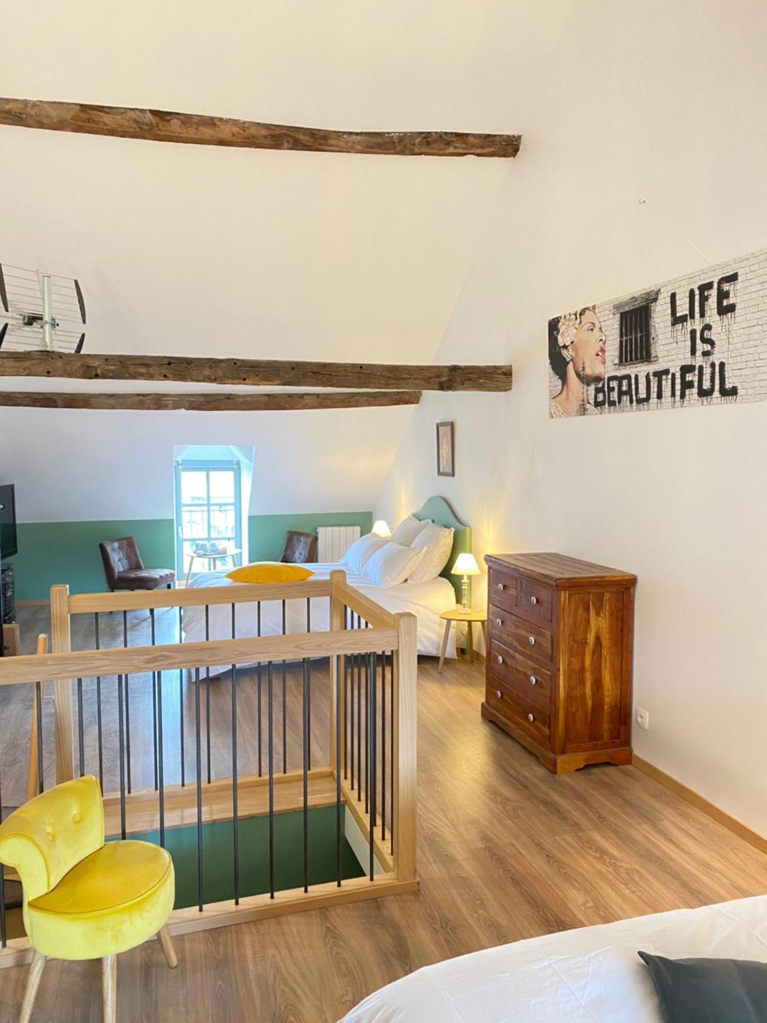Au Pont D'Olt Hotel Saint-Come-d'Olt Phòng bức ảnh