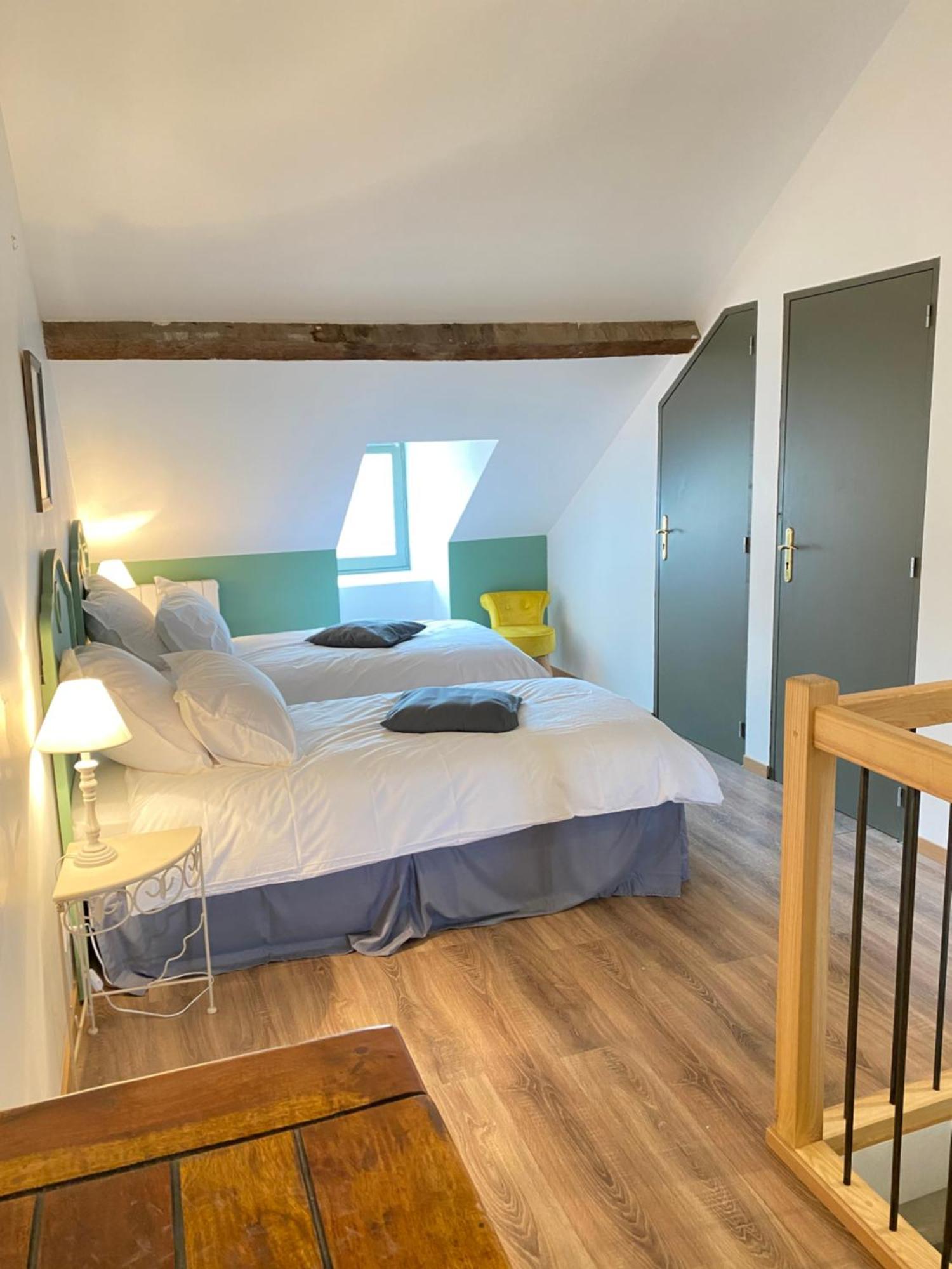 Au Pont D'Olt Hotel Saint-Come-d'Olt Phòng bức ảnh