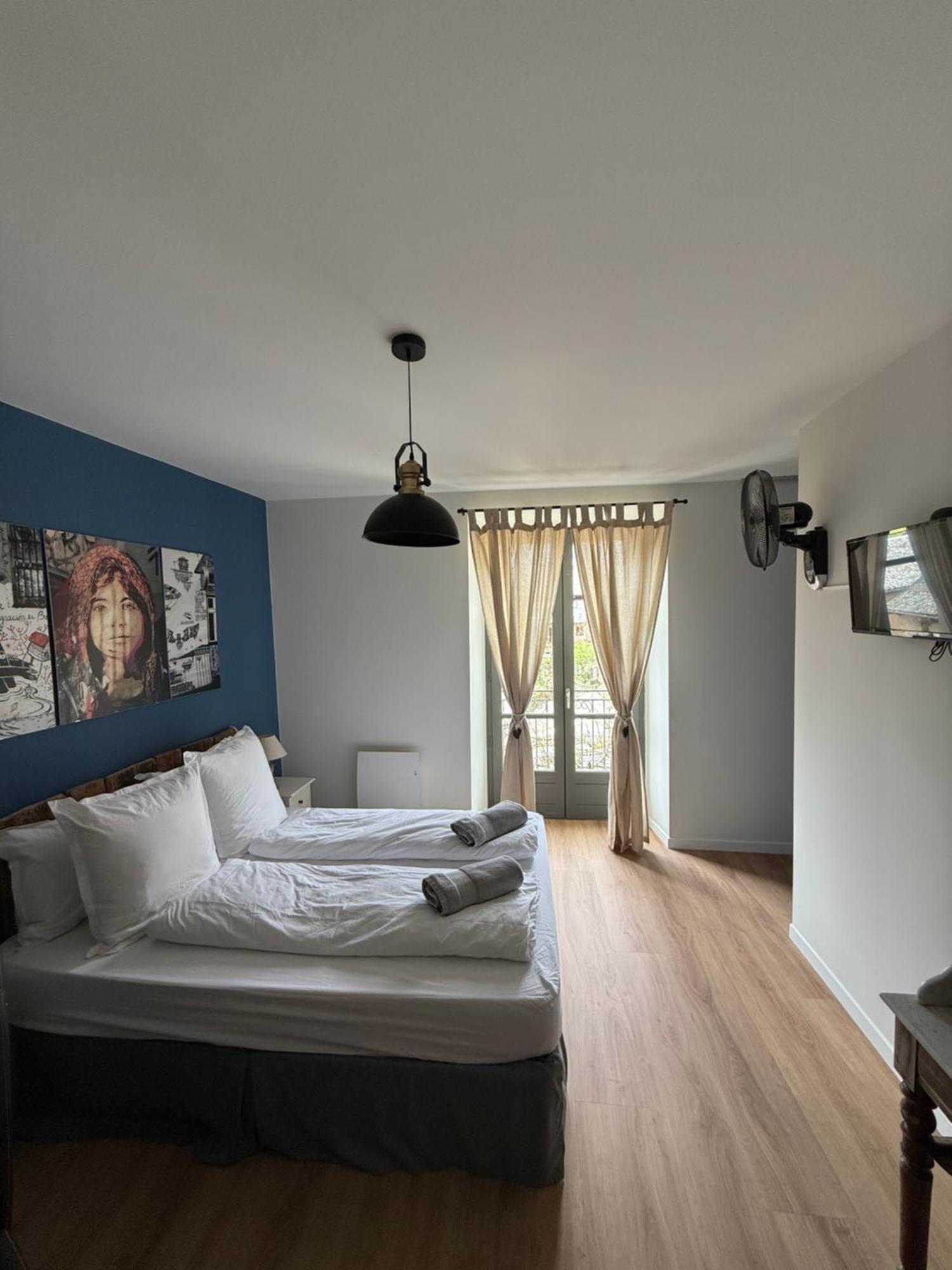 Au Pont D'Olt Hotel Saint-Come-d'Olt Ngoại thất bức ảnh